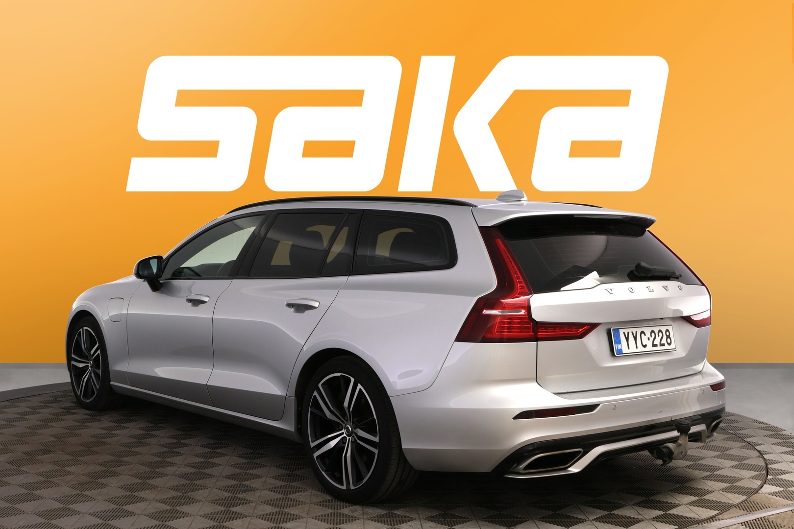 VOLVO V60 2019