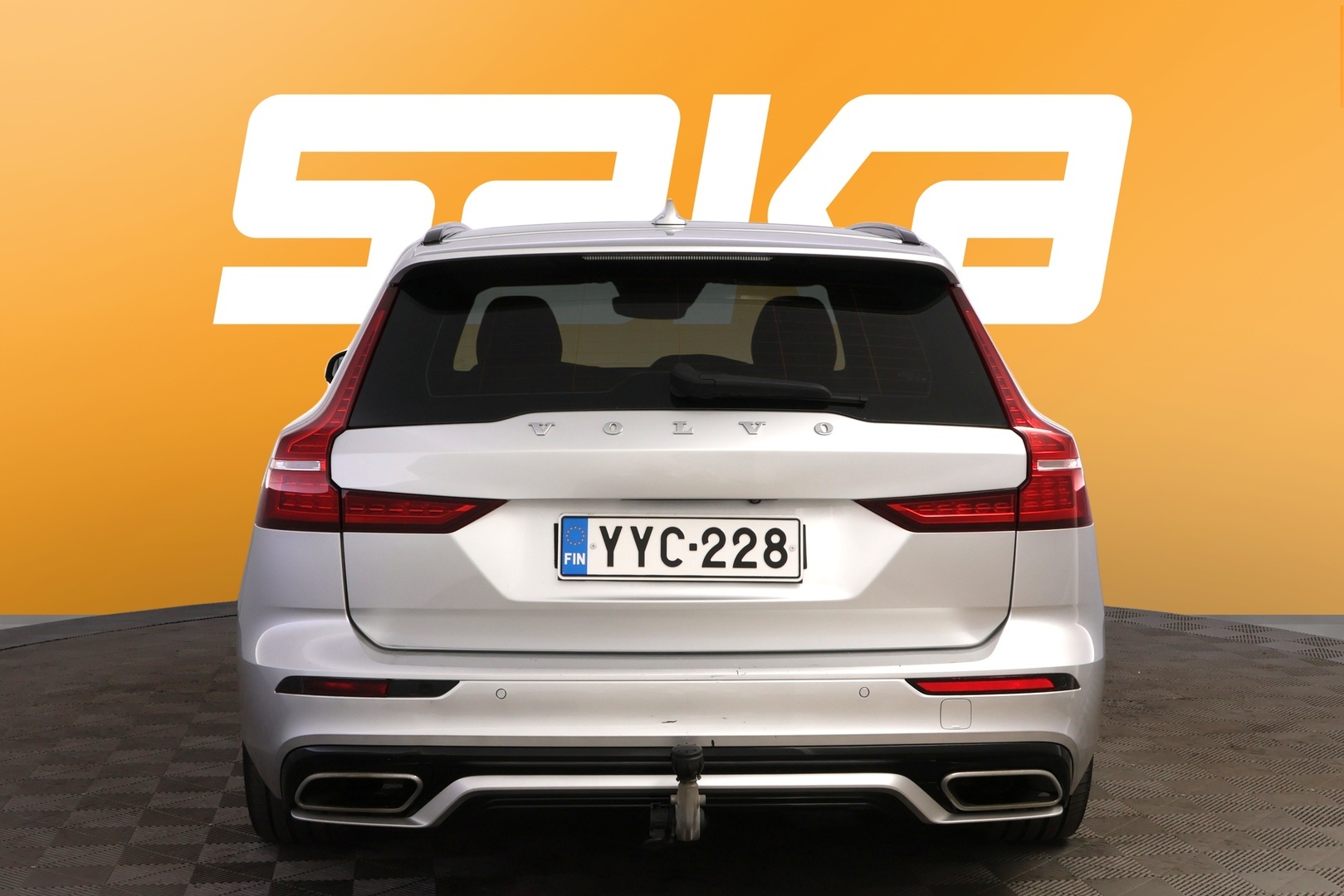 VOLVO V60 2019