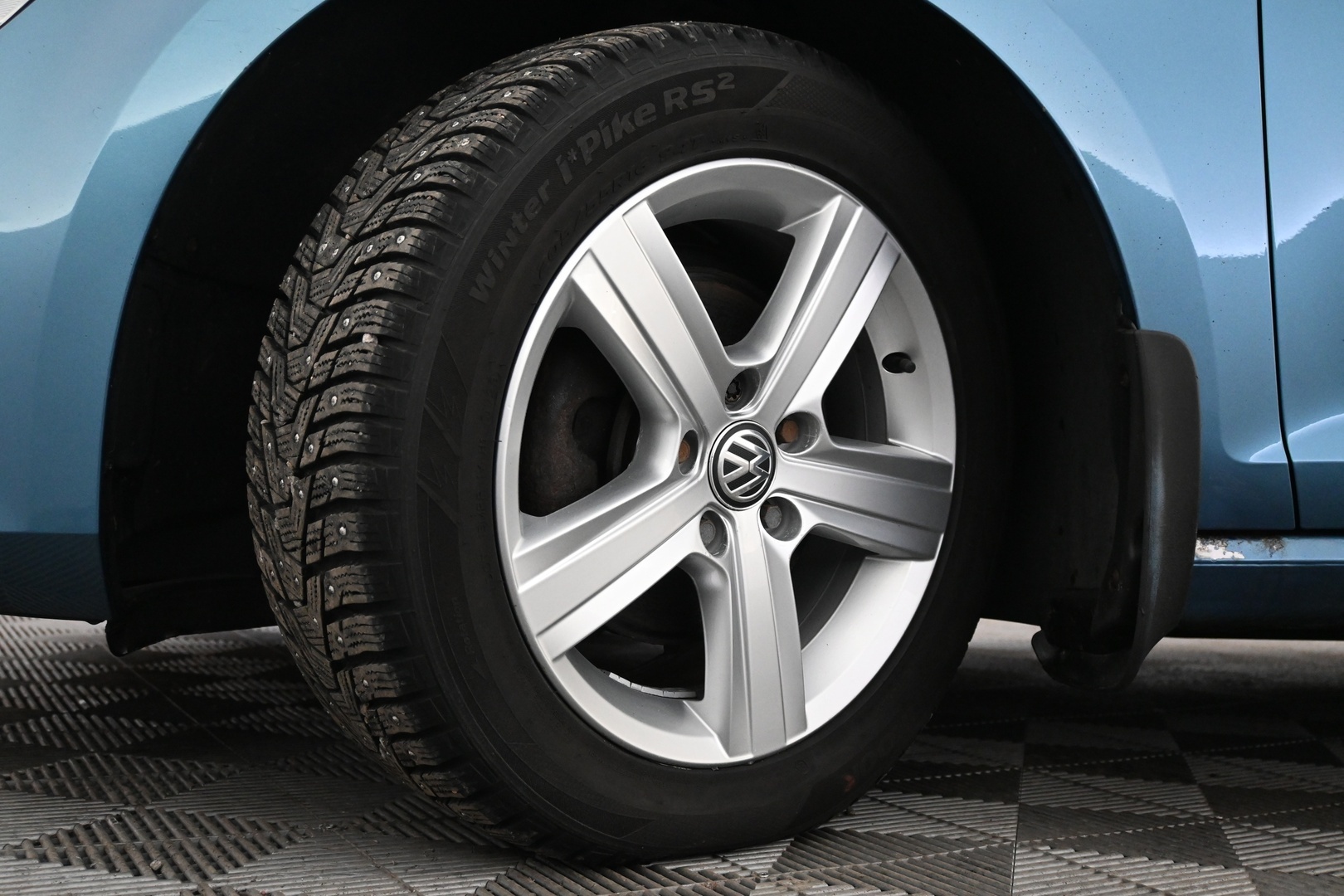 VOLKSWAGEN Golf 2013