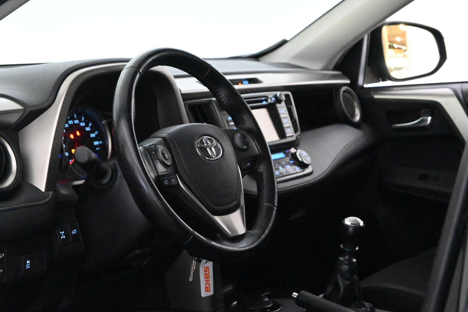 TOYOTA RAV4 2013