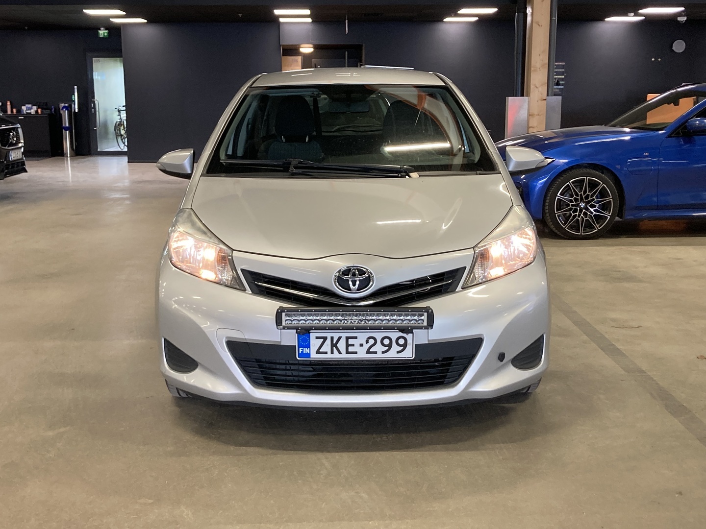 TOYOTA Yaris 2014