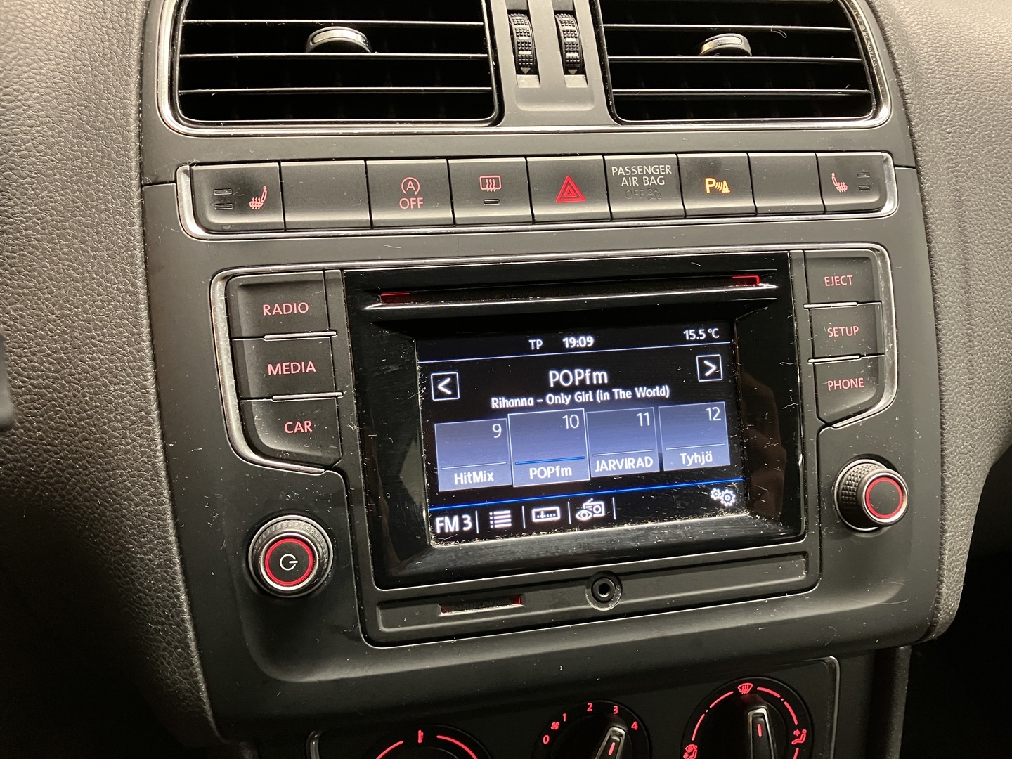 VOLKSWAGEN Polo 2017