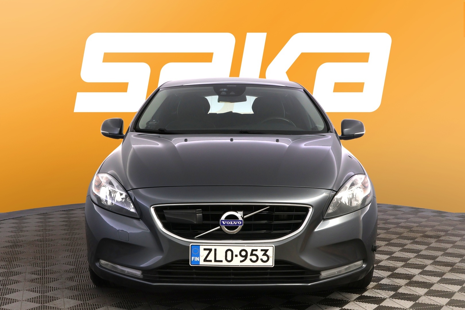 VOLVO V40 2013