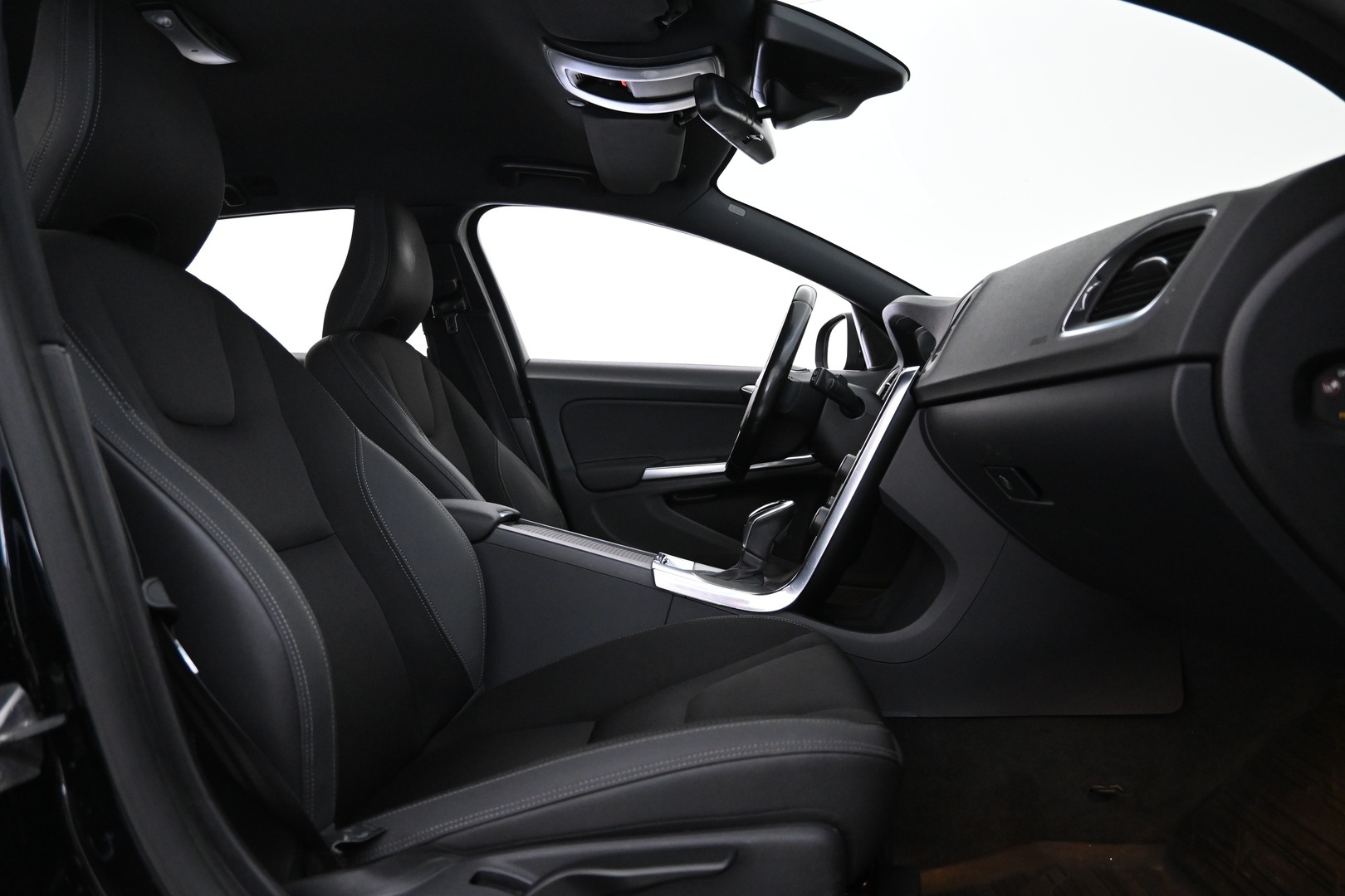 VOLVO V60 2014