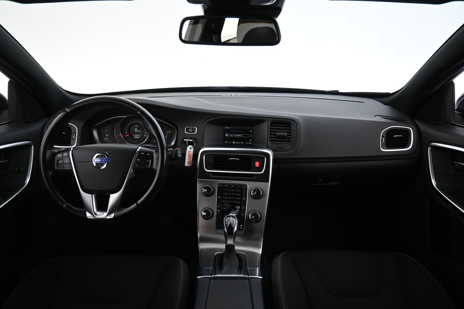 VOLVO V60 2014