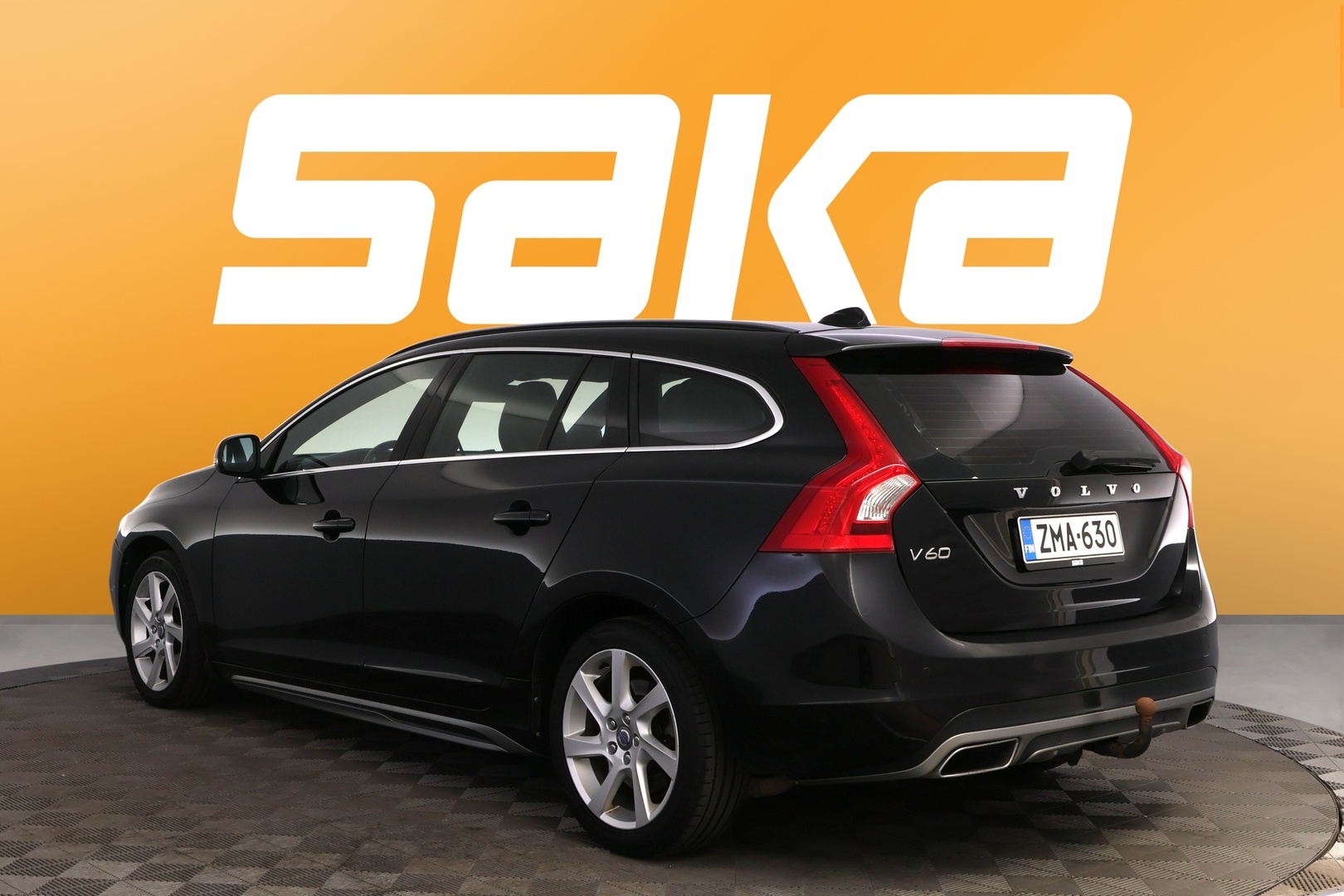 VOLVO V60 2014