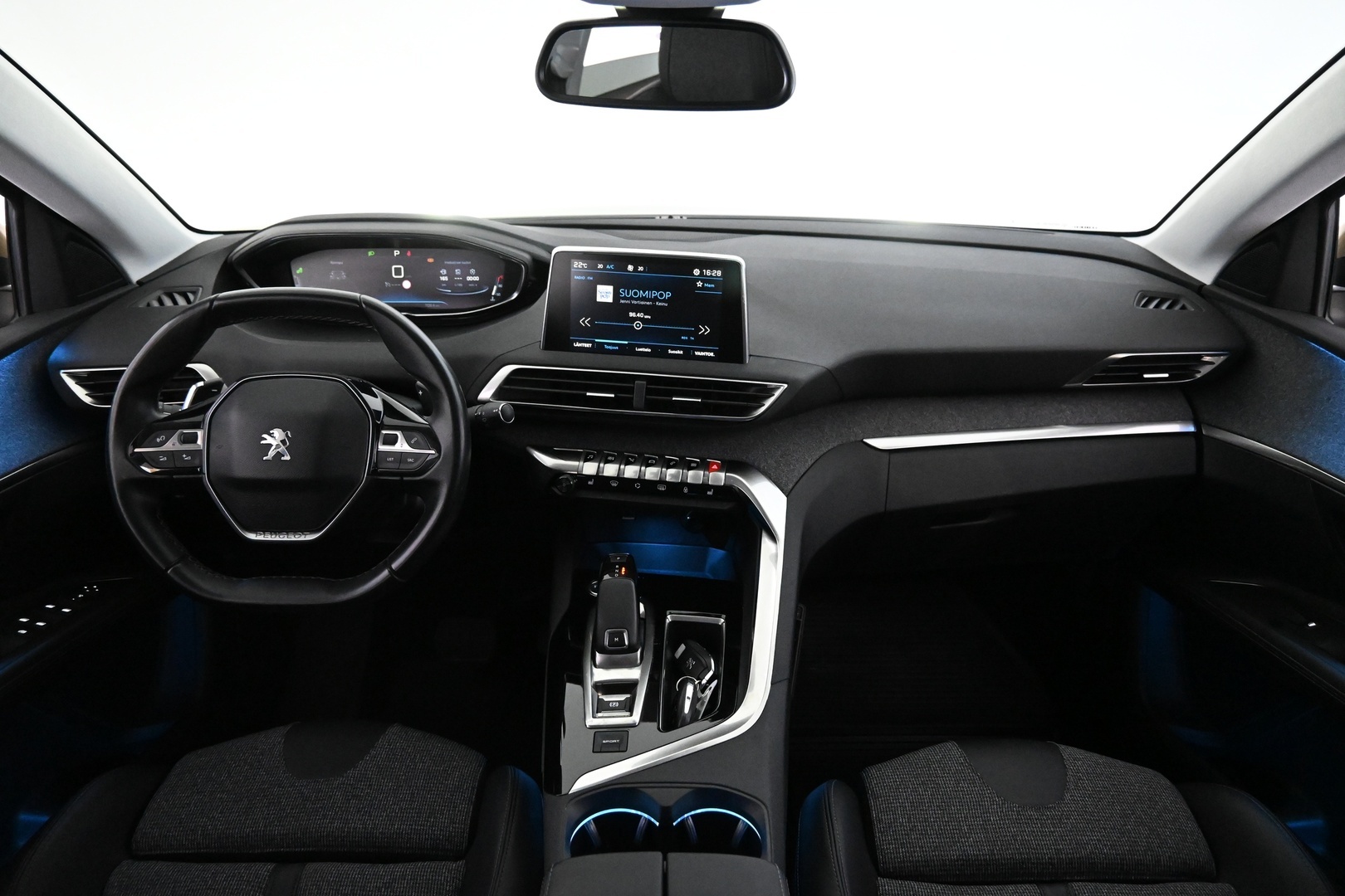 PEUGEOT 3008 2018