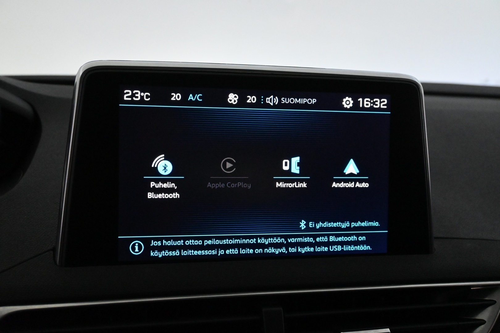 PEUGEOT 3008 2018