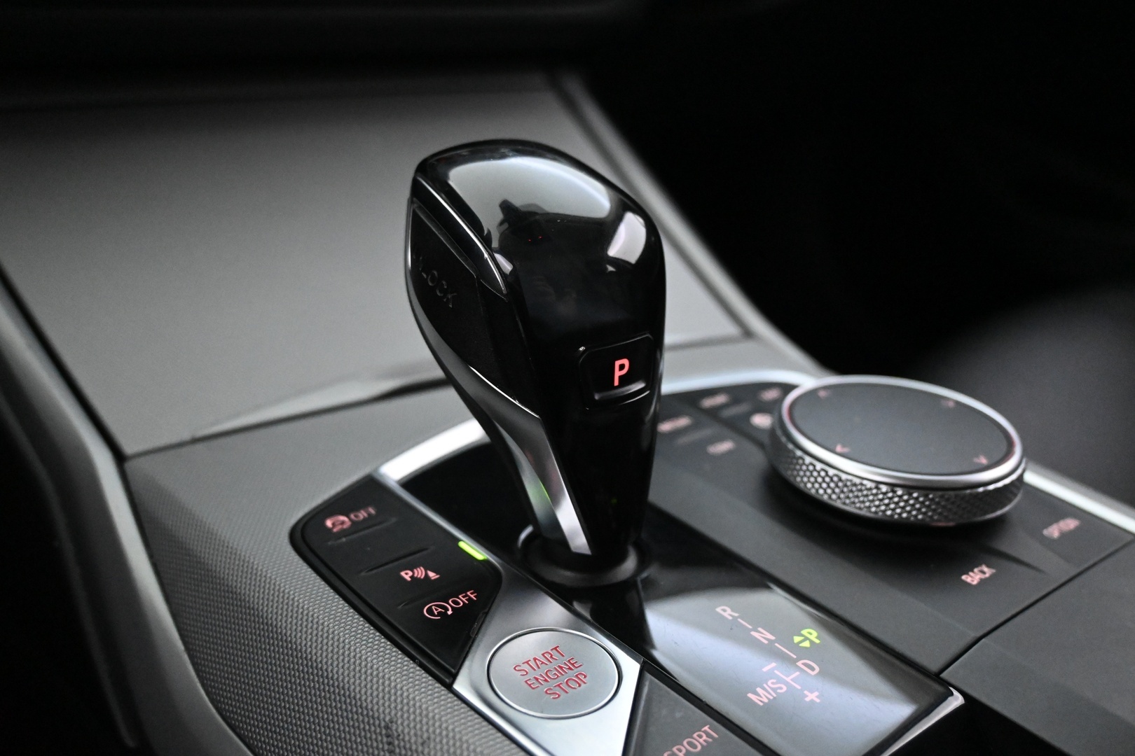 BMW 320 2019