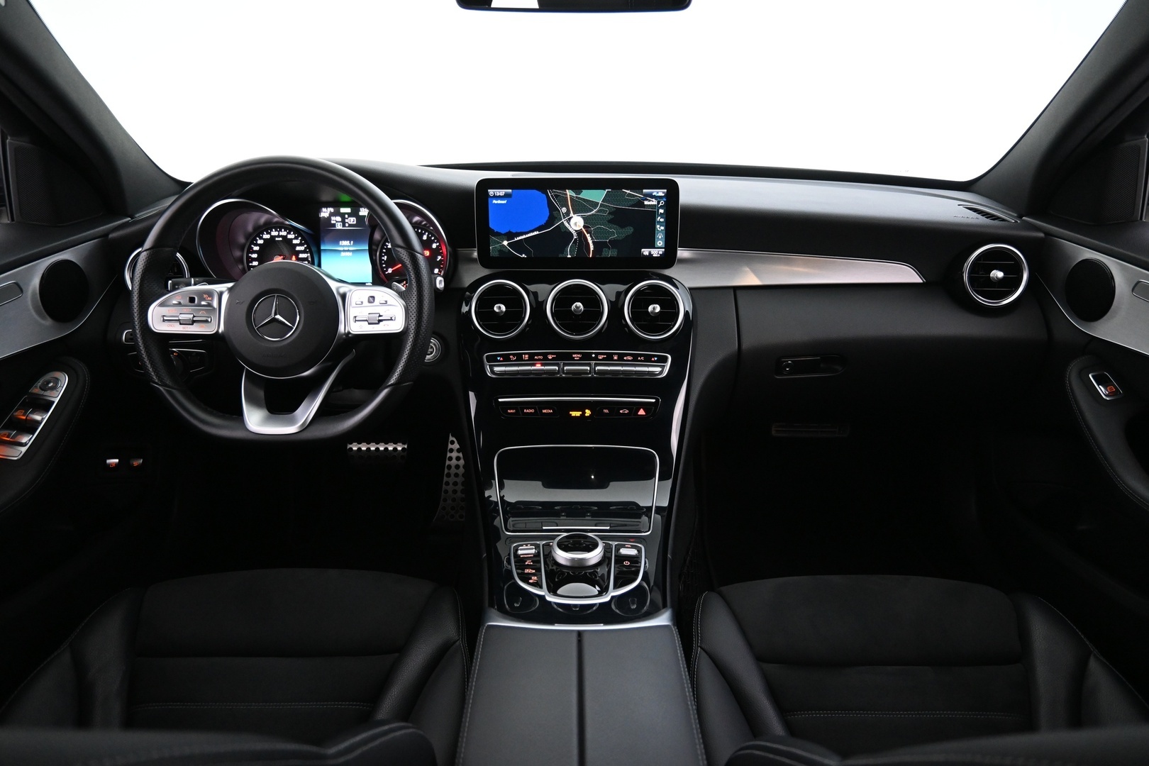 MERCEDES-BENZ C 2020