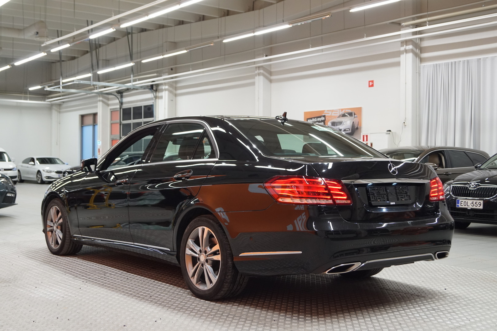 MERCEDES-BENZ E 2013