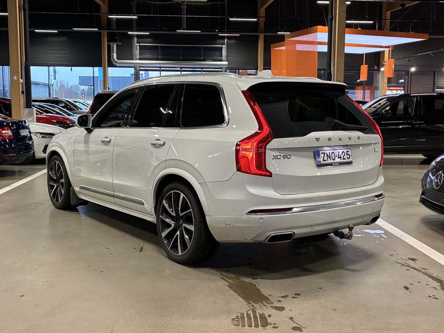 VOLVO XC90 2021