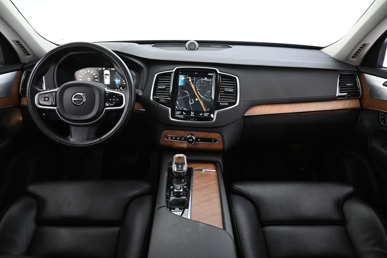 VOLVO XC90 2022