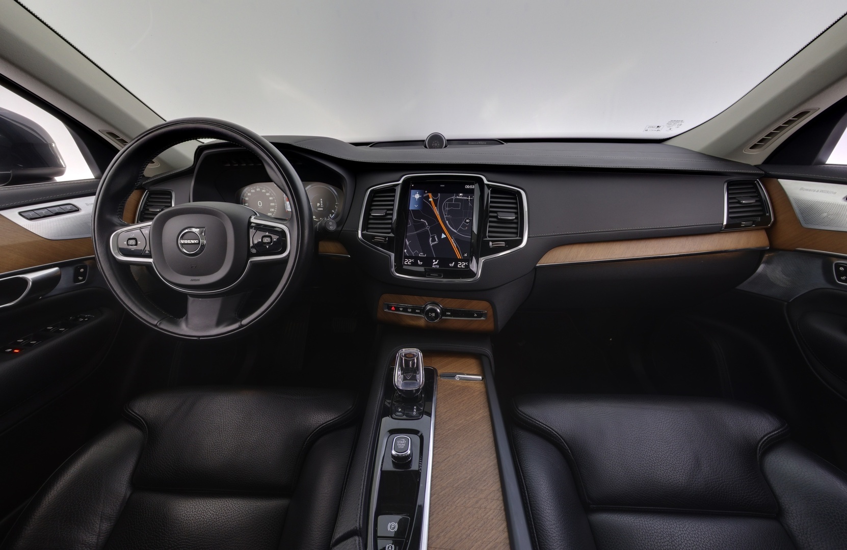 VOLVO XC90 2022