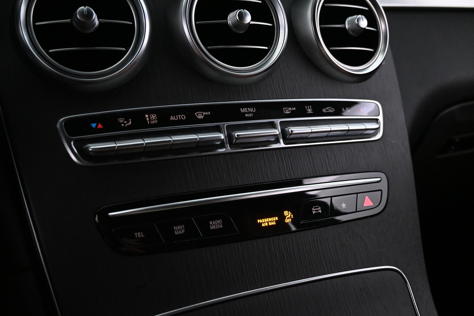 MERCEDES-BENZ GLC 2021