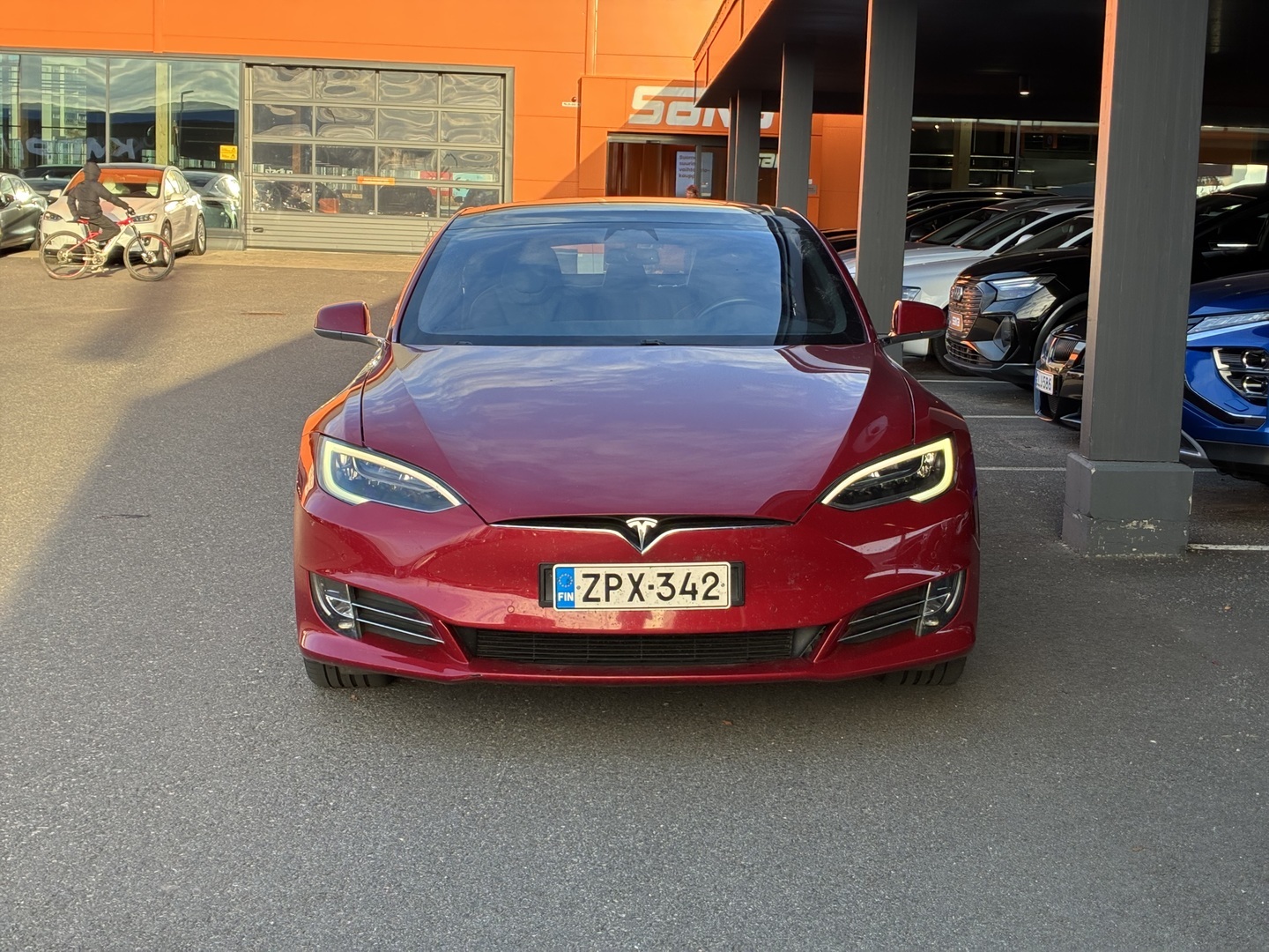 TESLA Model S 2018