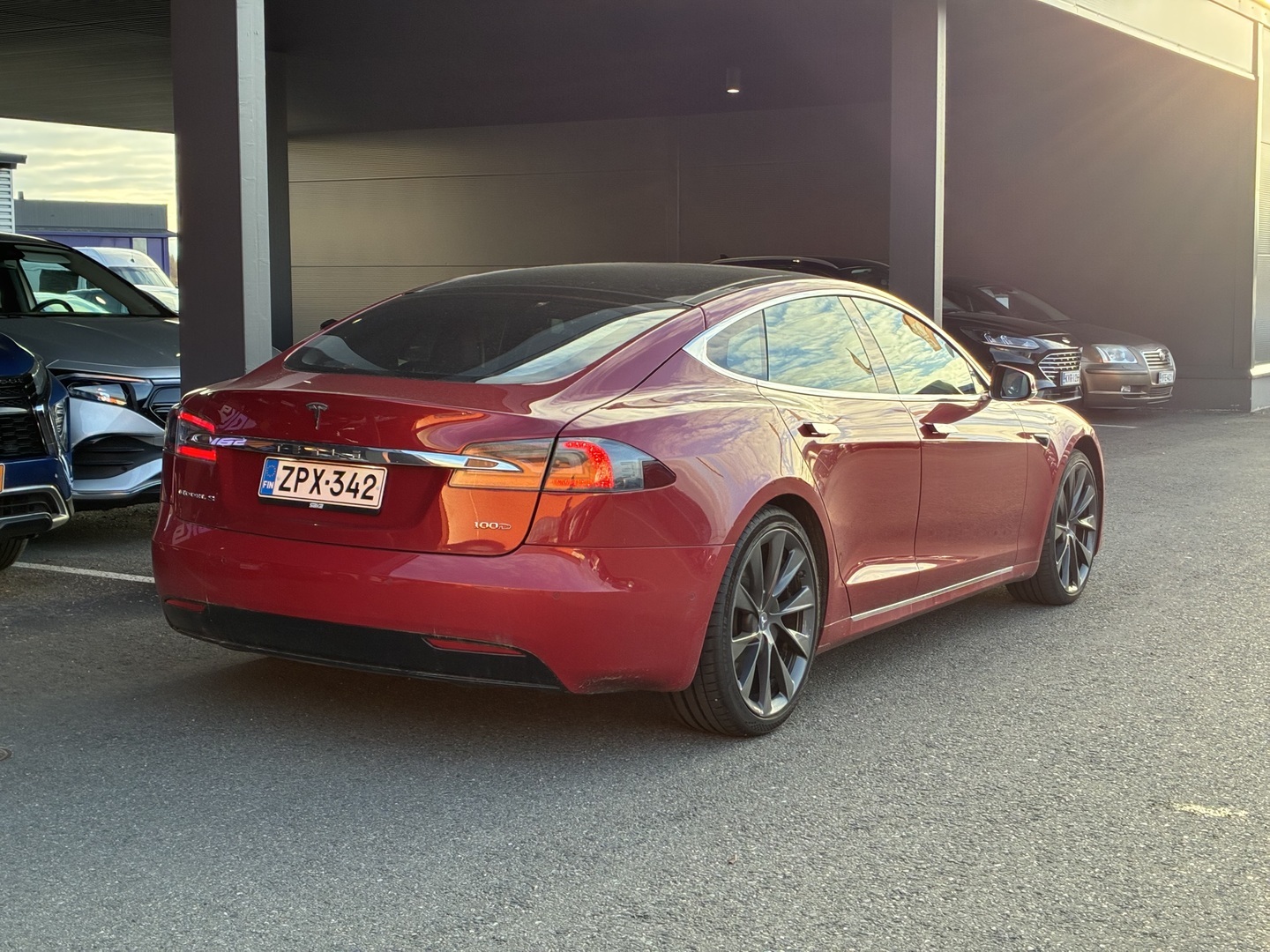 TESLA Model S 2018