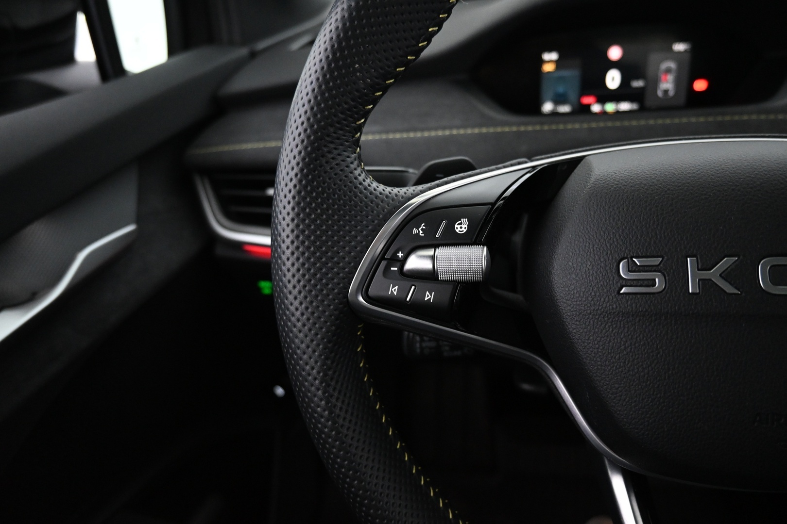 SKODA Enyaq 2026