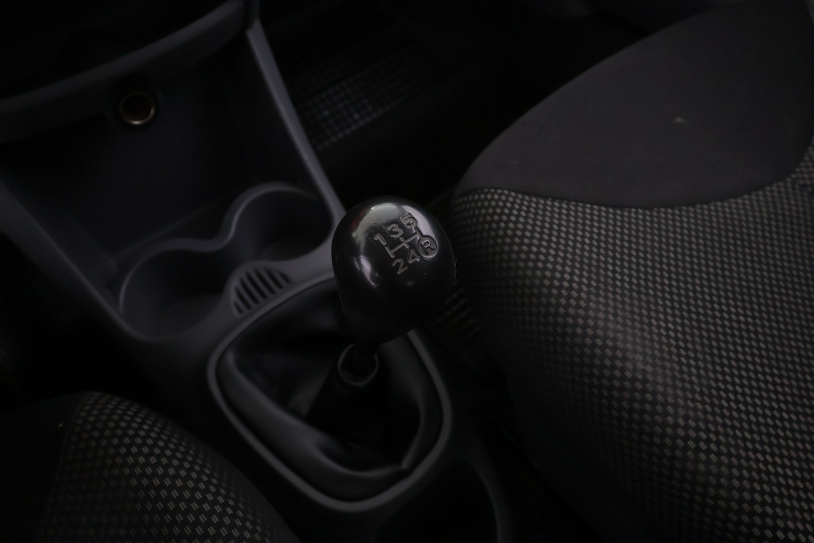 TOYOTA AYGO 2011