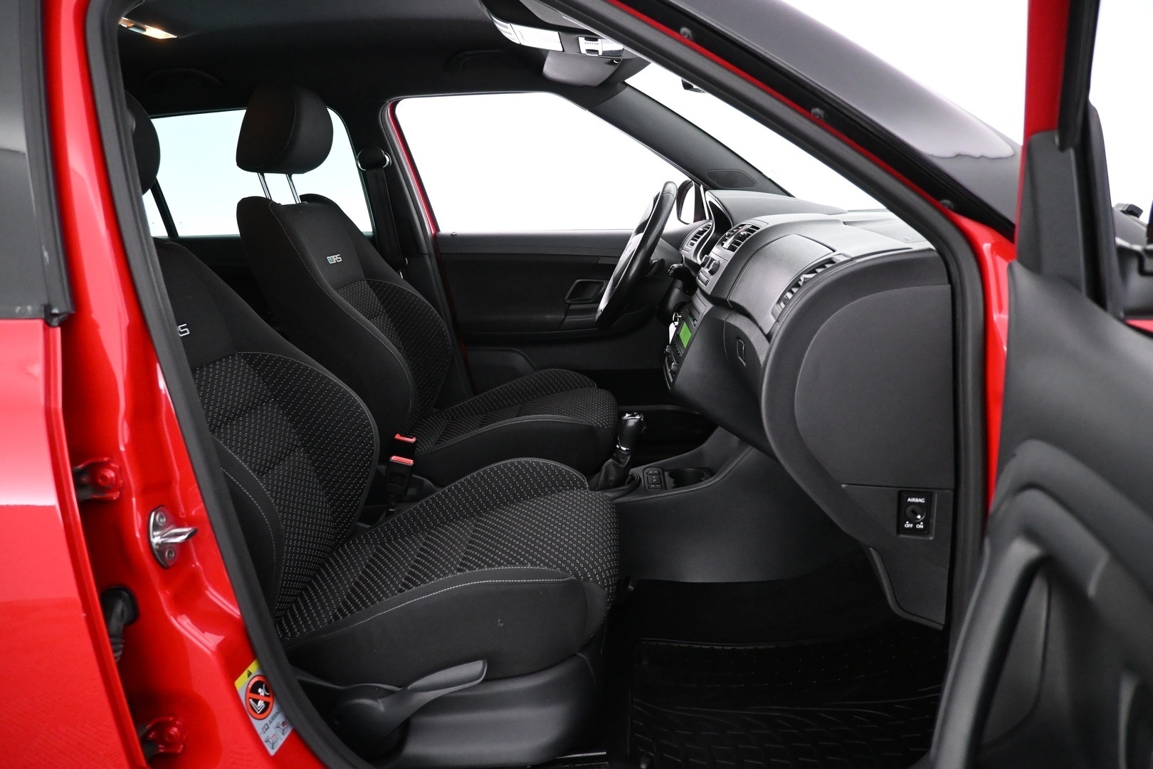 SKODA Fabia 2014