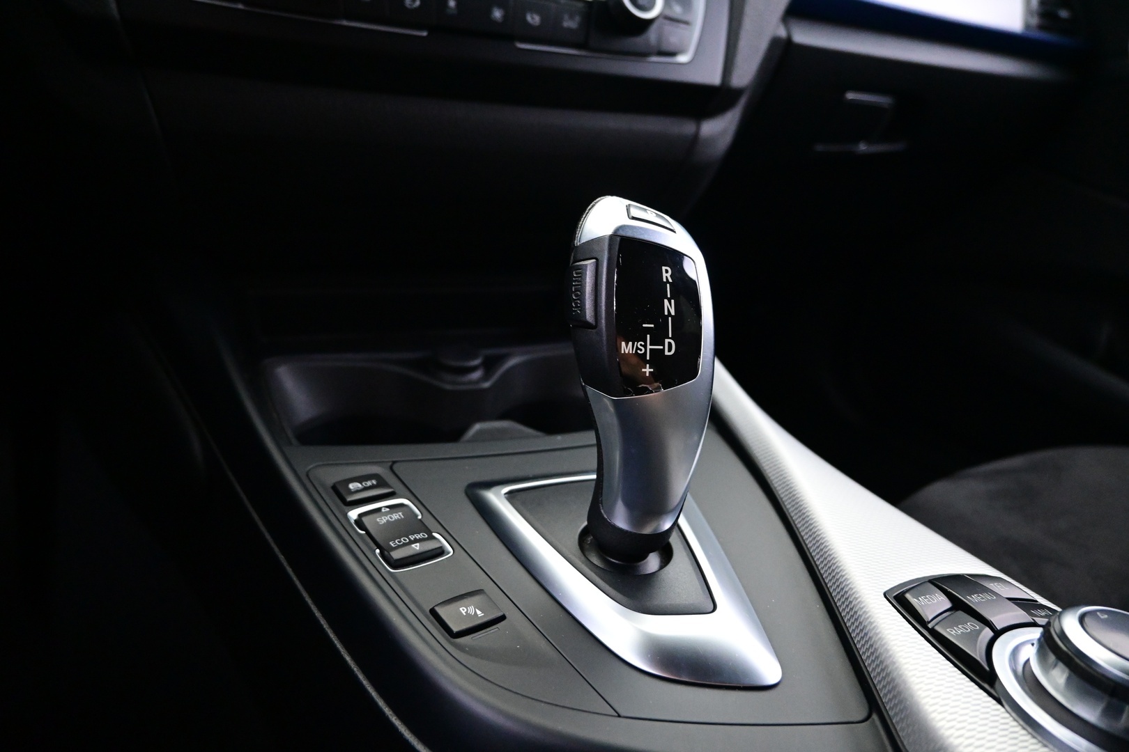 BMW 118 2015