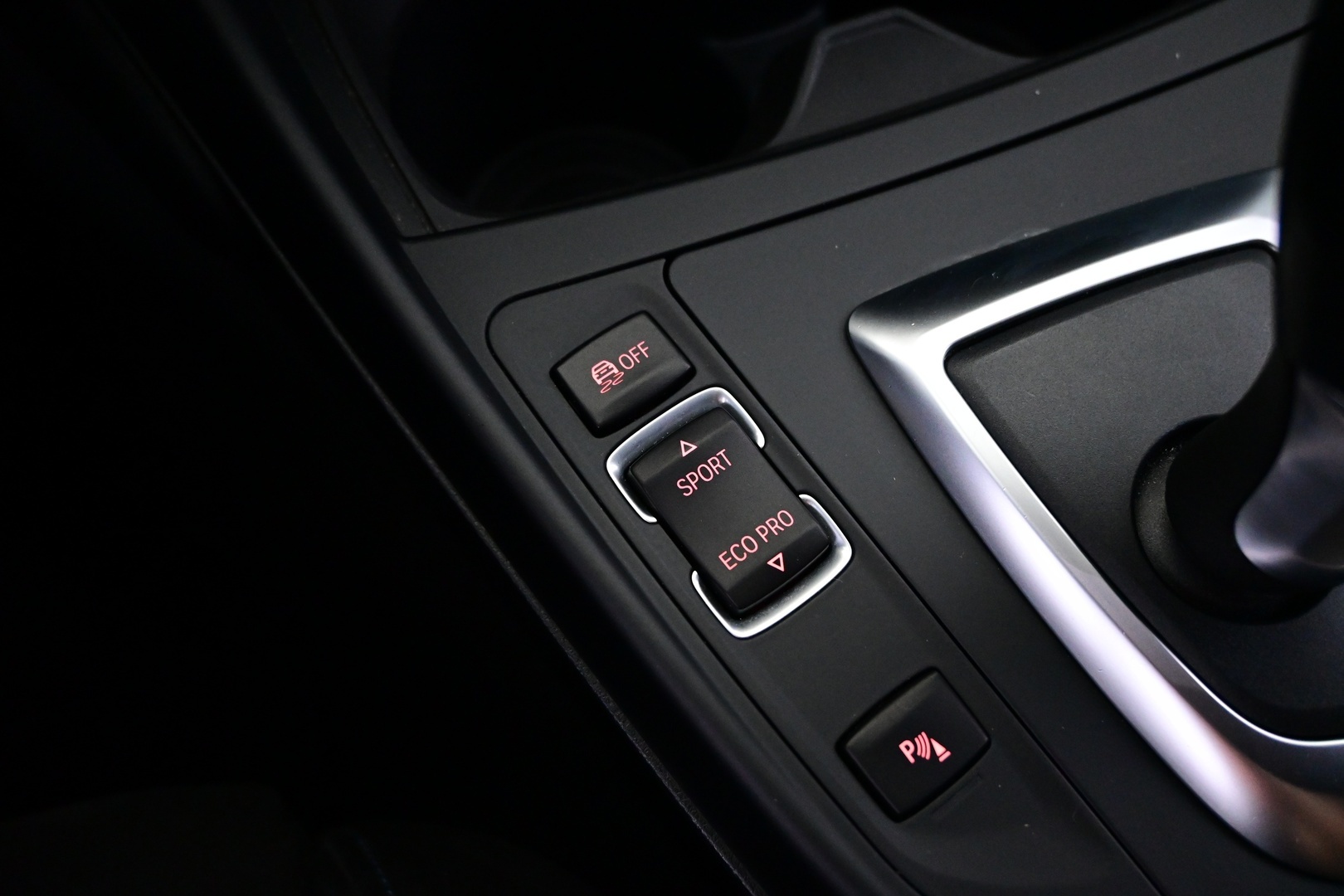 BMW 118 2015