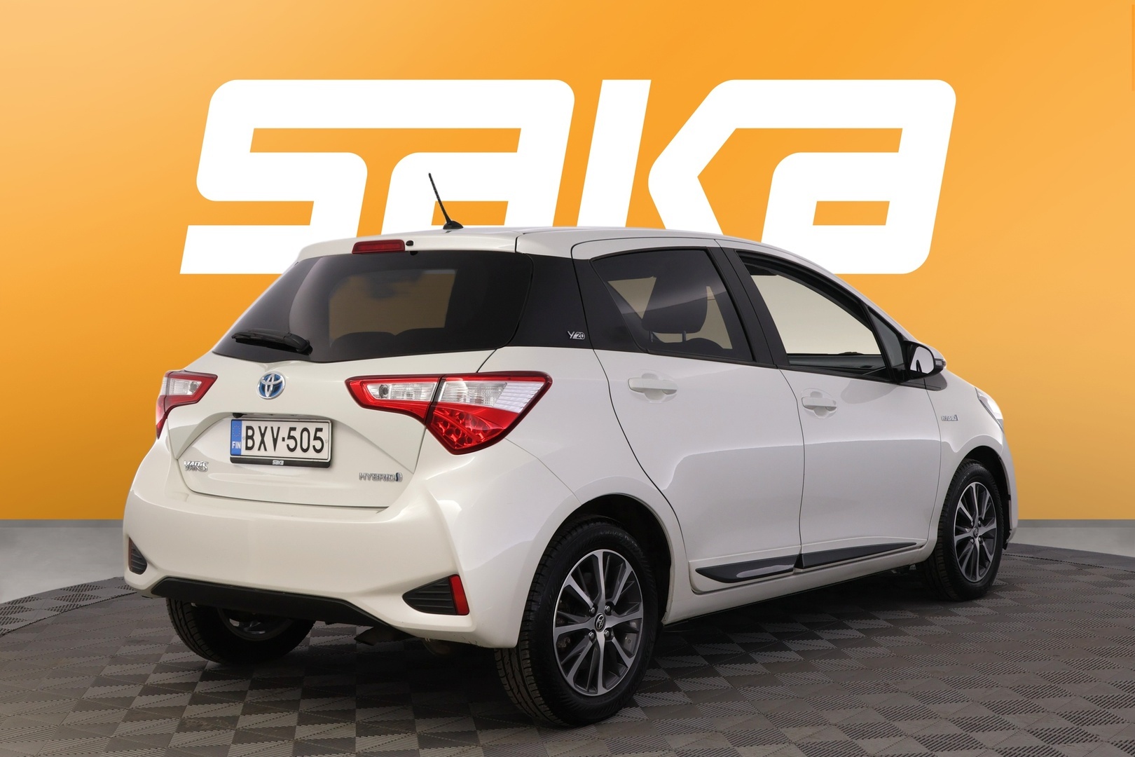 TOYOTA Yaris 2019