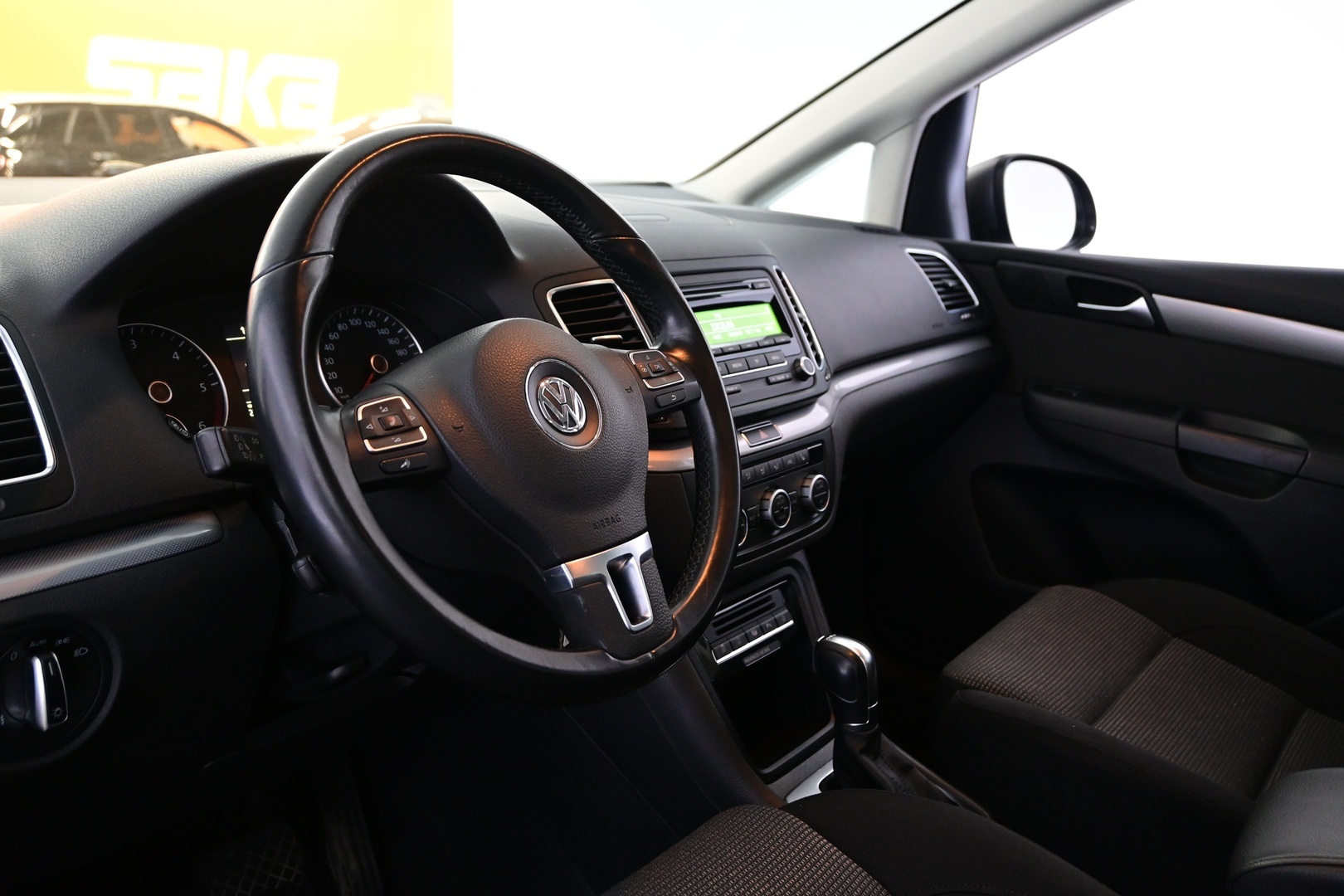 VOLKSWAGEN Sharan 2015