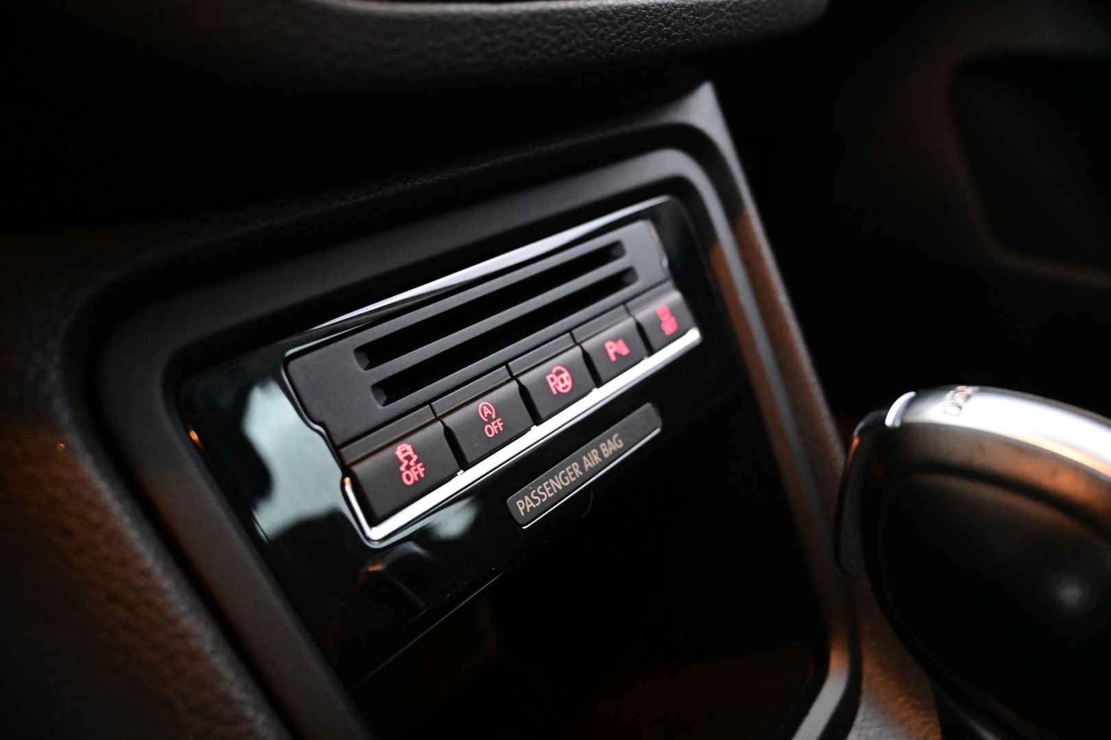 VOLKSWAGEN Sharan 2015