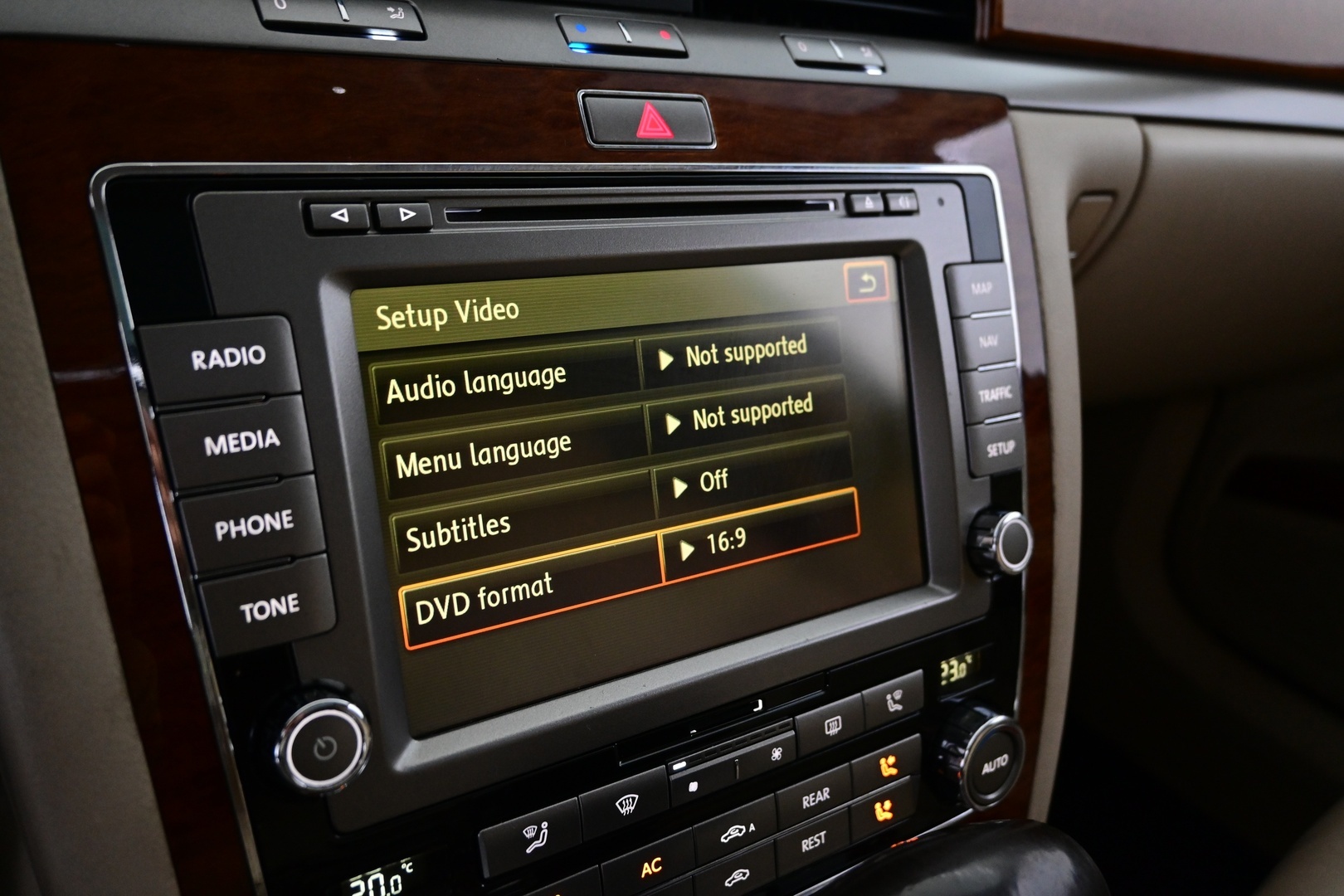 VOLKSWAGEN Phaeton 2009