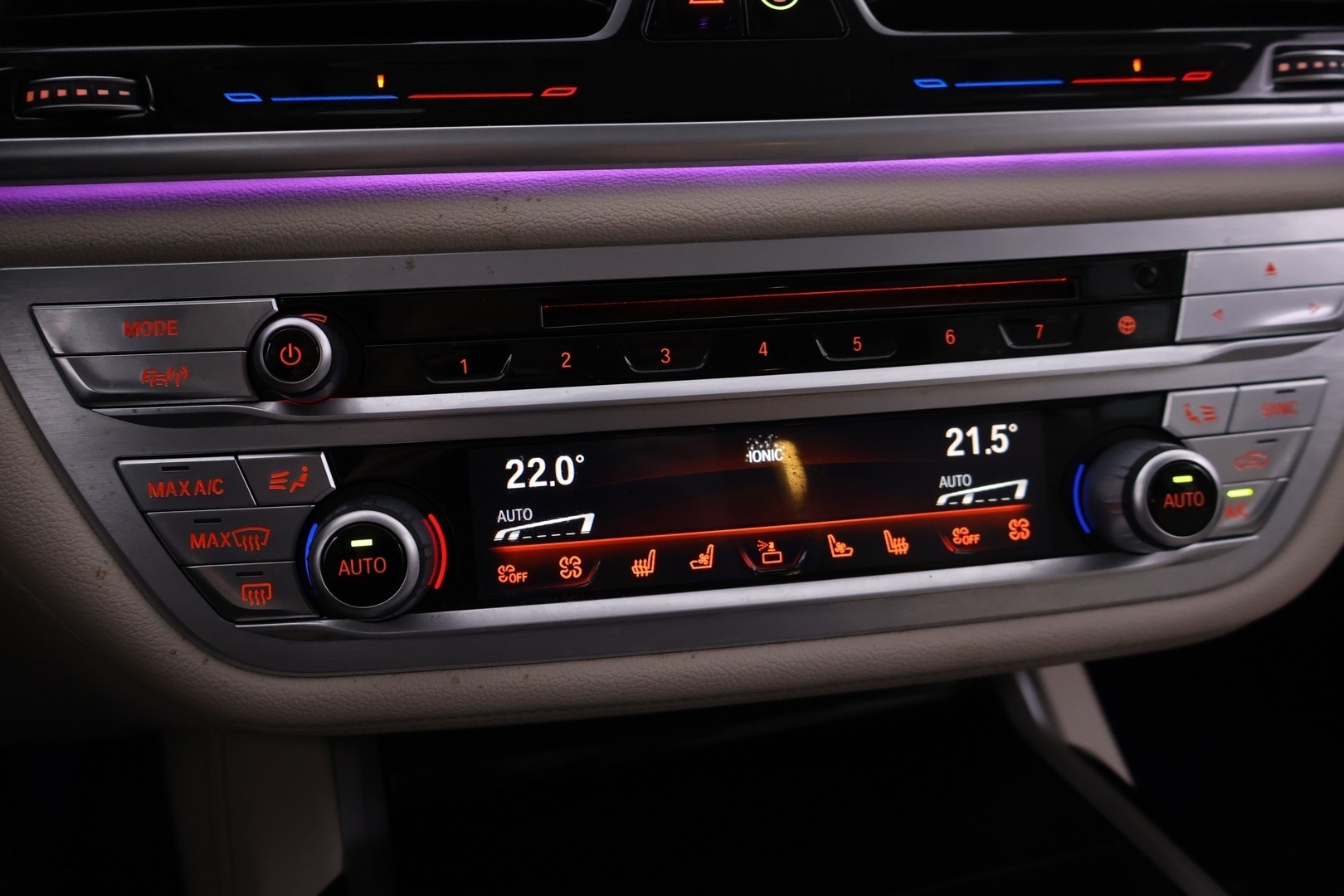 BMW 740 2018
