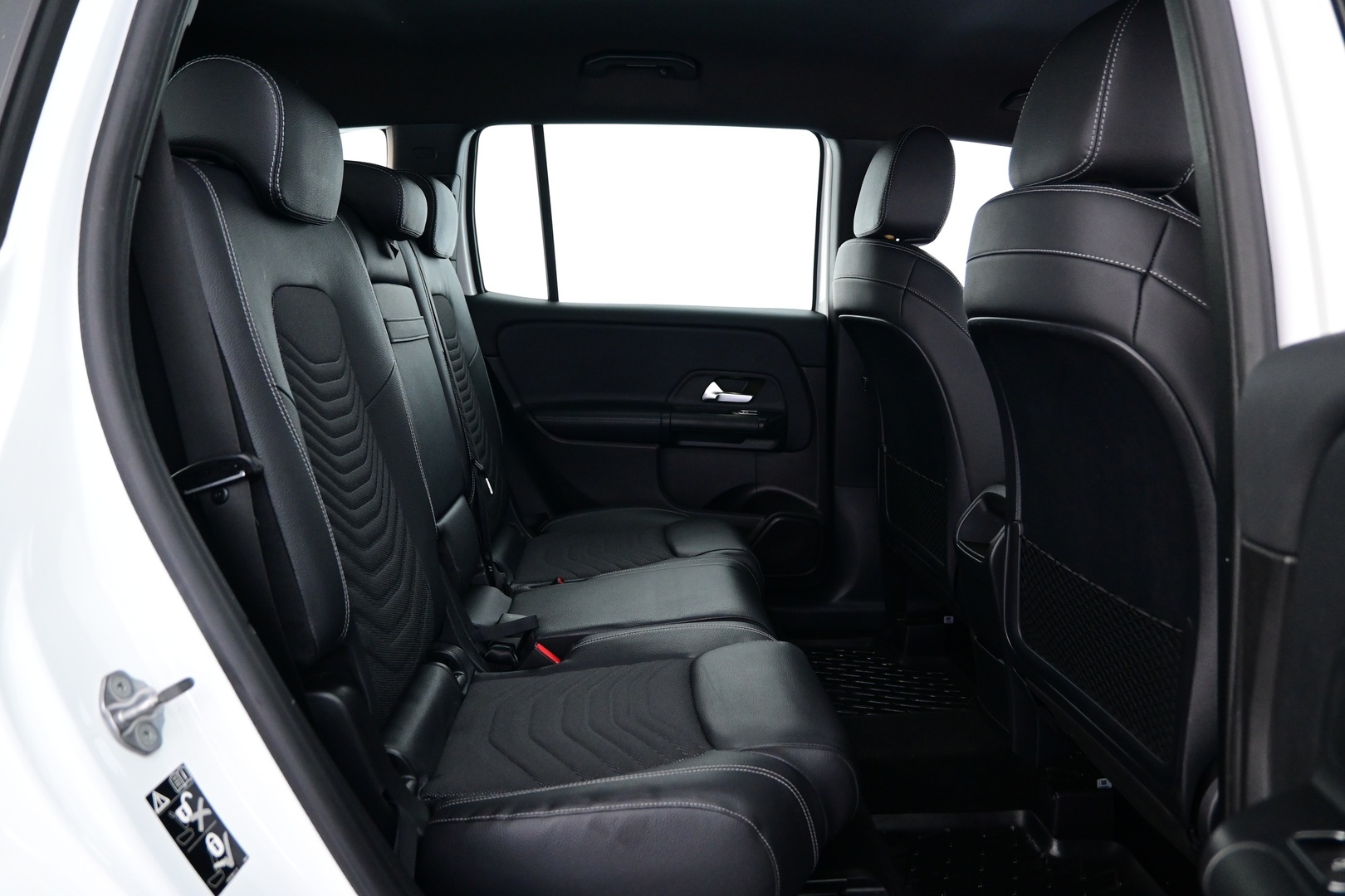 MERCEDES-BENZ GLB 2021