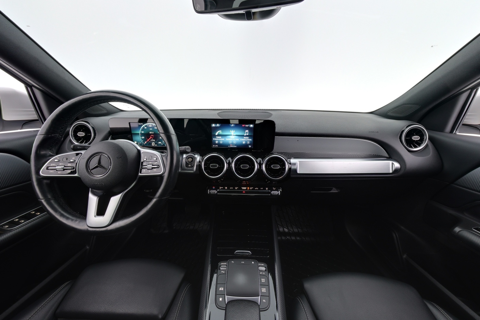 MERCEDES-BENZ GLB 2021