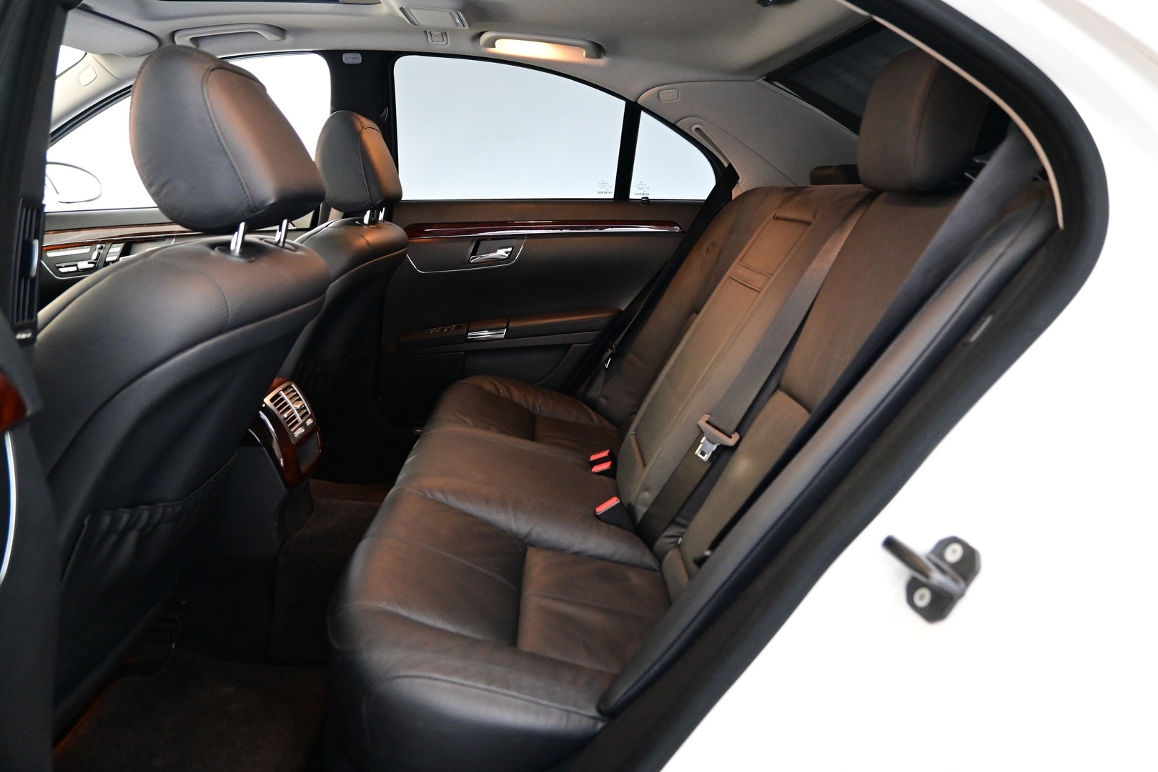 MERCEDES-BENZ S 2005