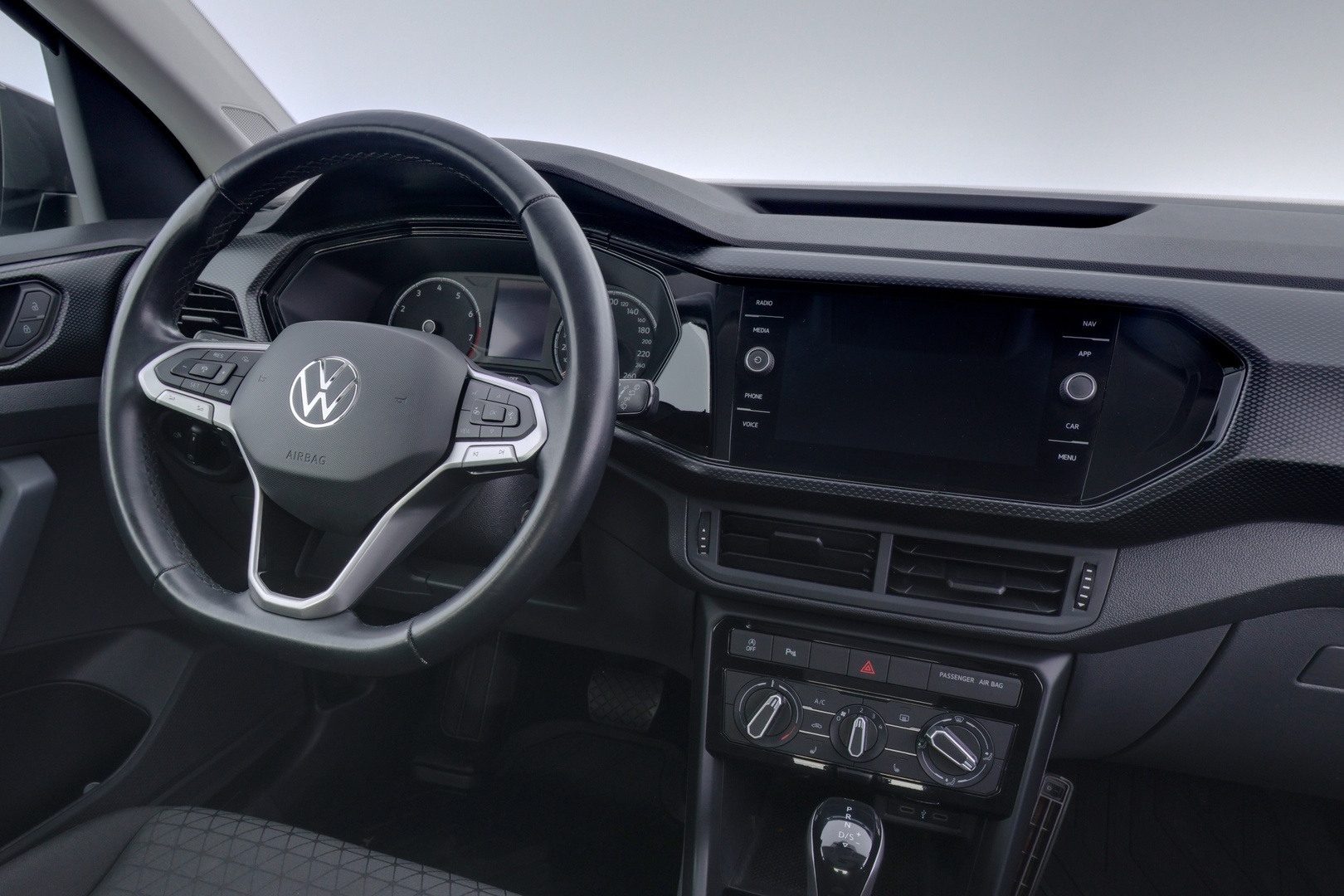 VOLKSWAGEN T-Cross 2021