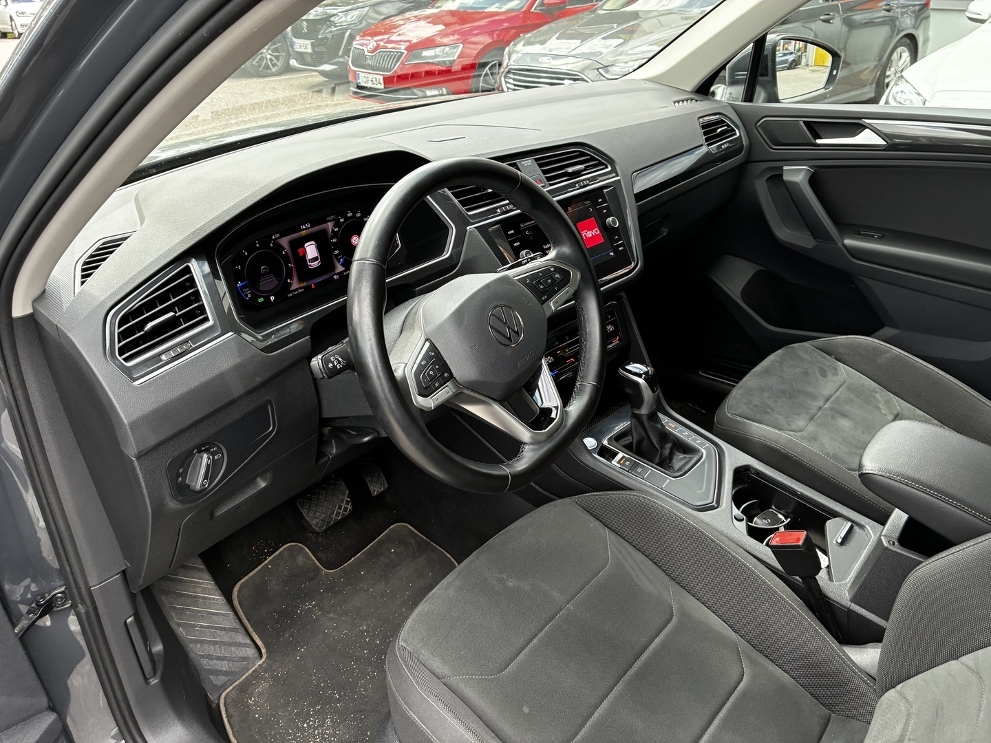 VOLKSWAGEN Tiguan 2021