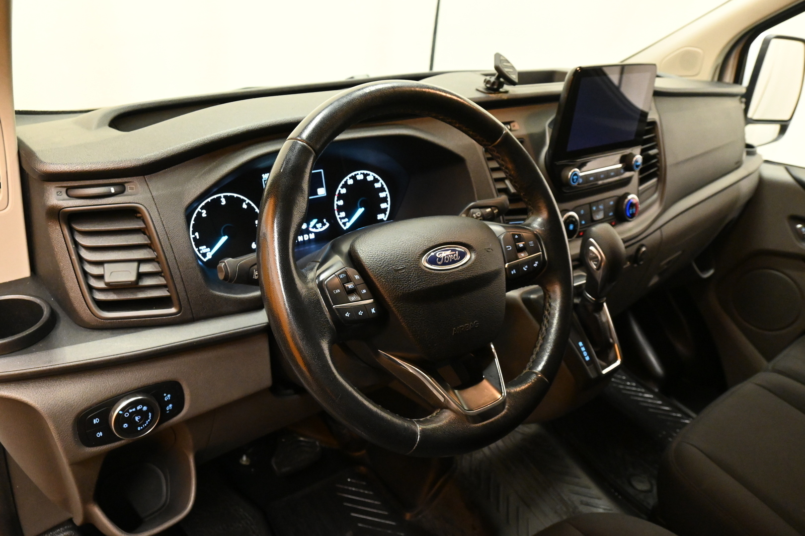 FORD TRANSIT CUSTOM 2019