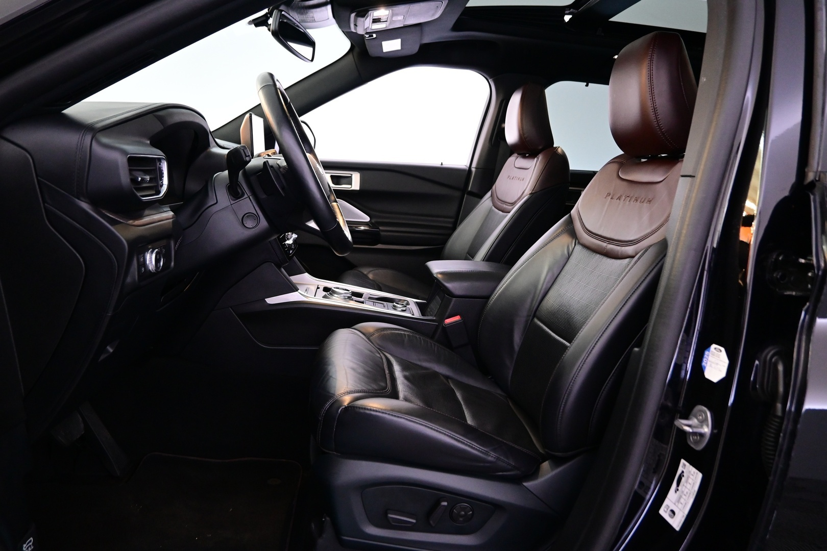 FORD Explorer 2021