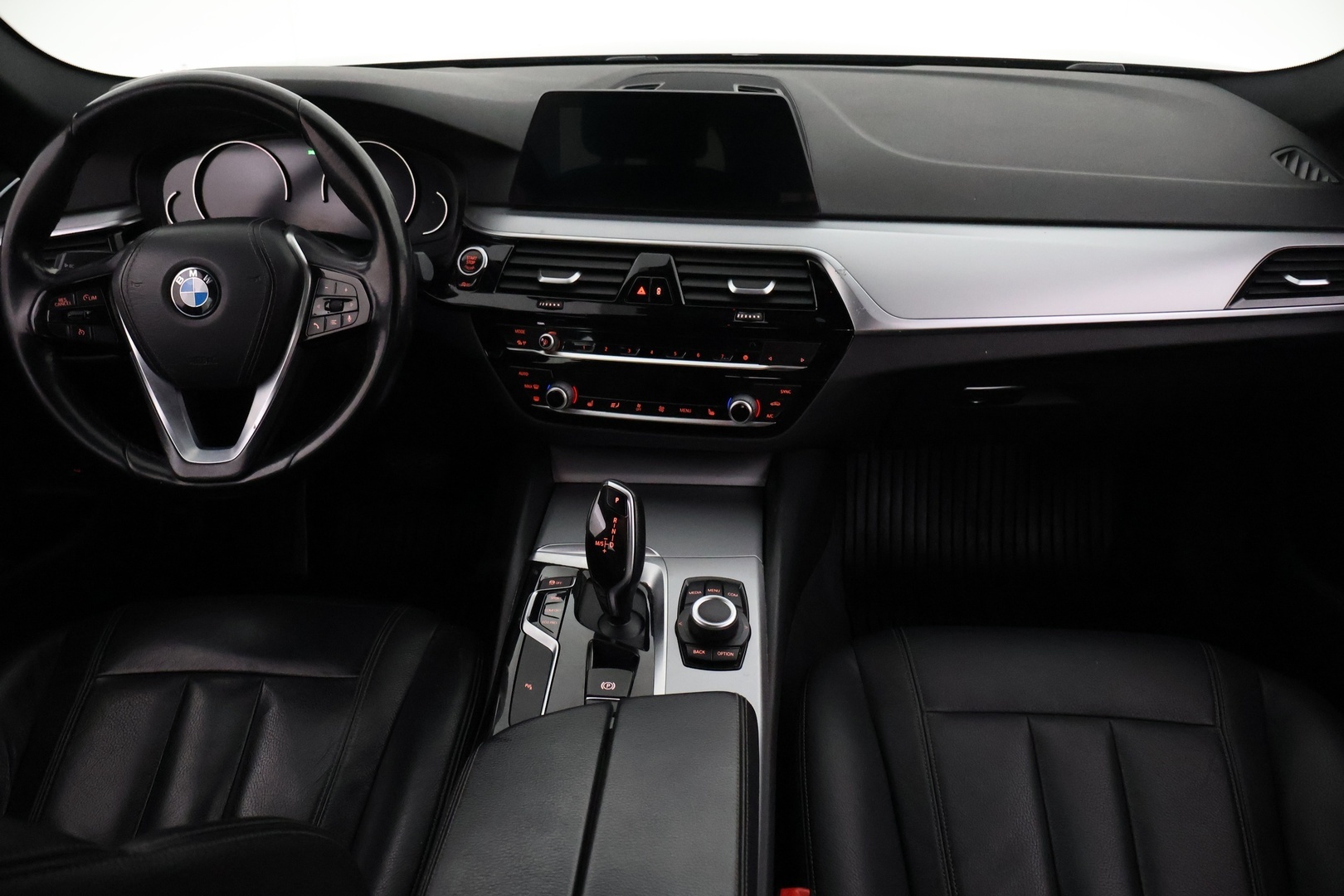 BMW 518 2020