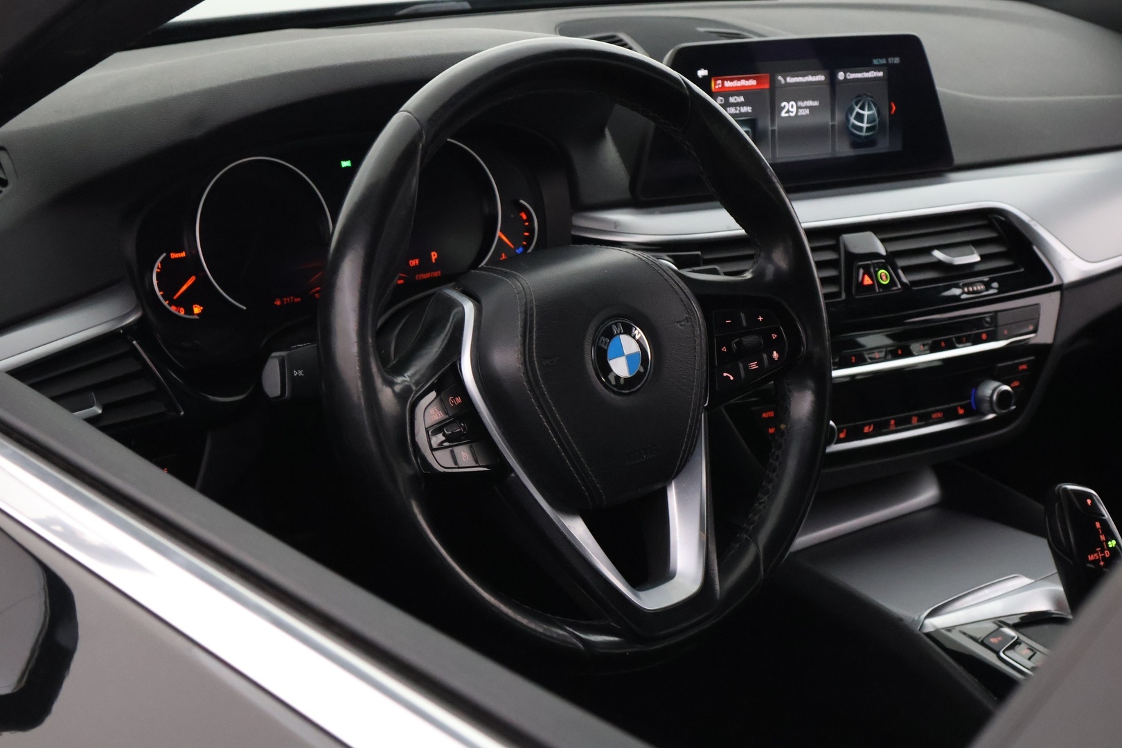 BMW 518 2020