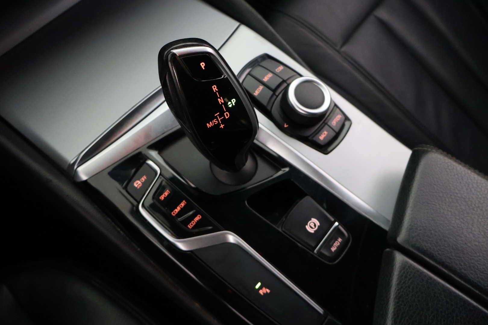 BMW 518 2020