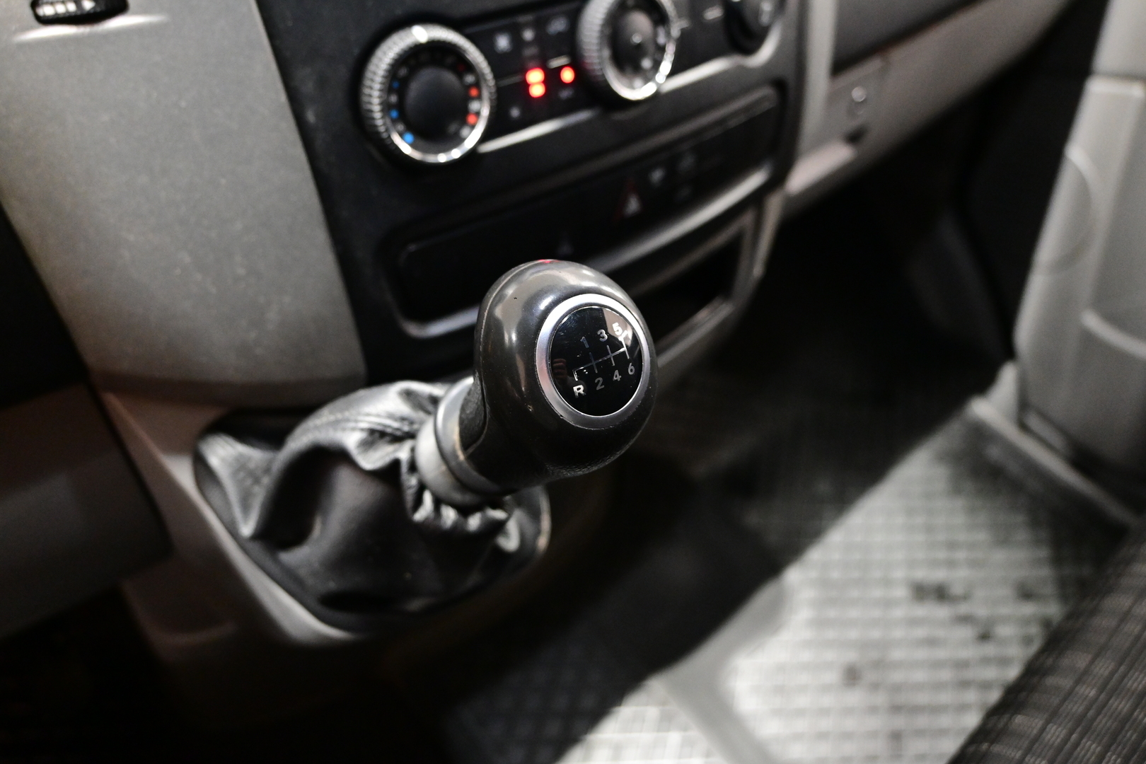 MERCEDES-BENZ Sprinter 2014