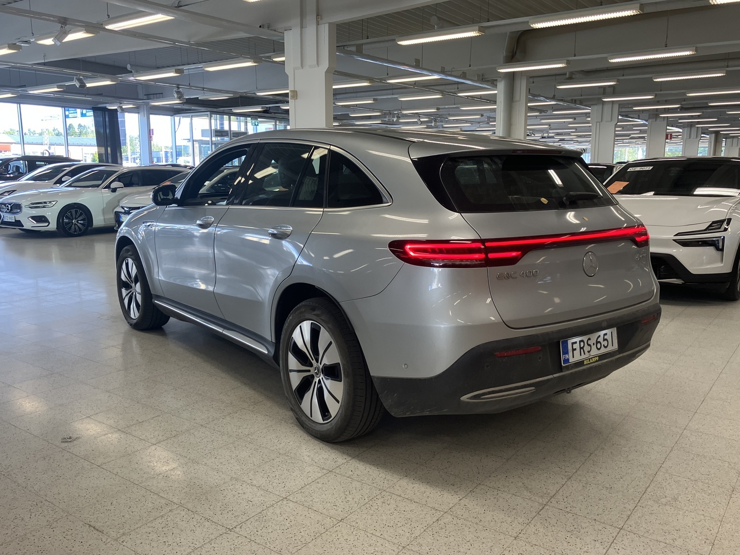 MERCEDES-BENZ EQC 2021