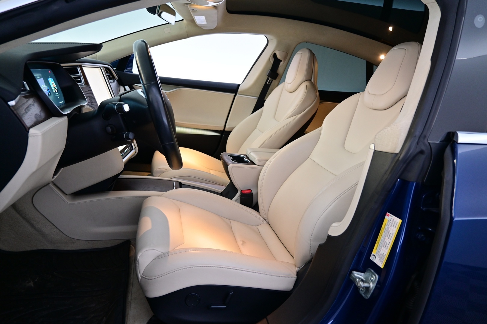TESLA Model S 2018