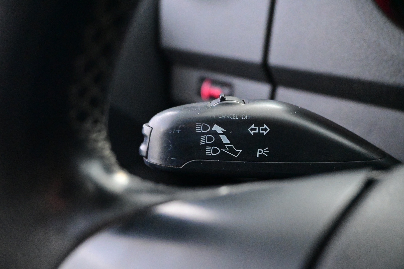 VOLKSWAGEN Amarok 2011