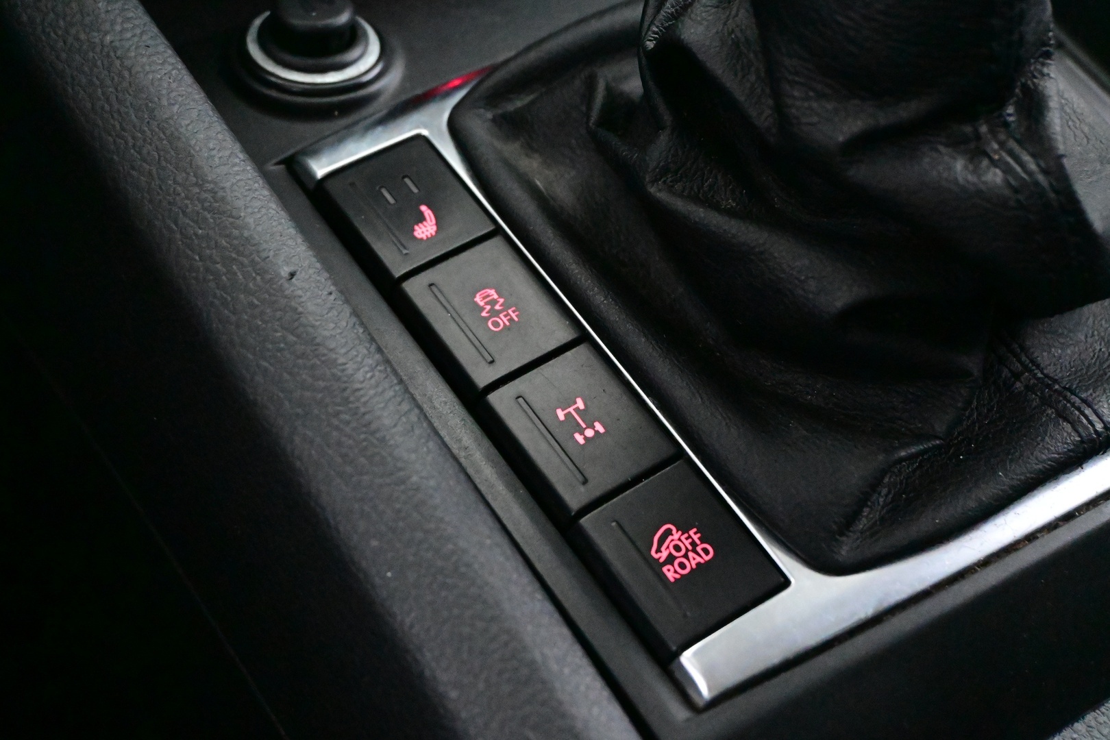 VOLKSWAGEN Amarok 2011