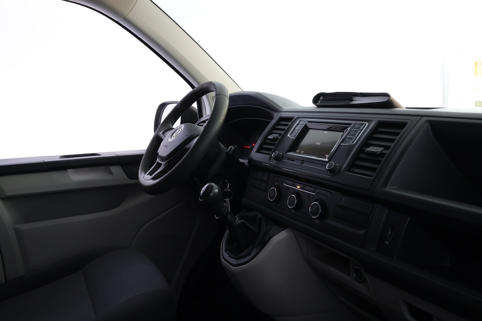 VOLKSWAGEN Transporter 2019