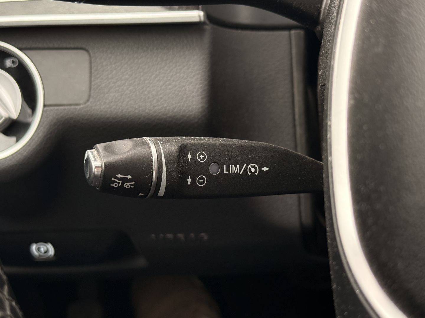MERCEDES-BENZ E 2015