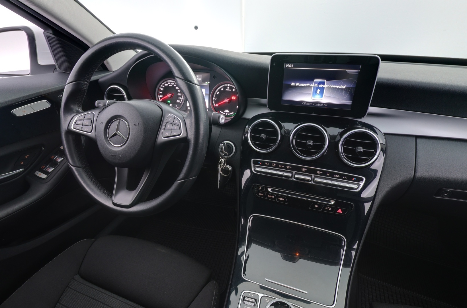 MERCEDES-BENZ C 2018