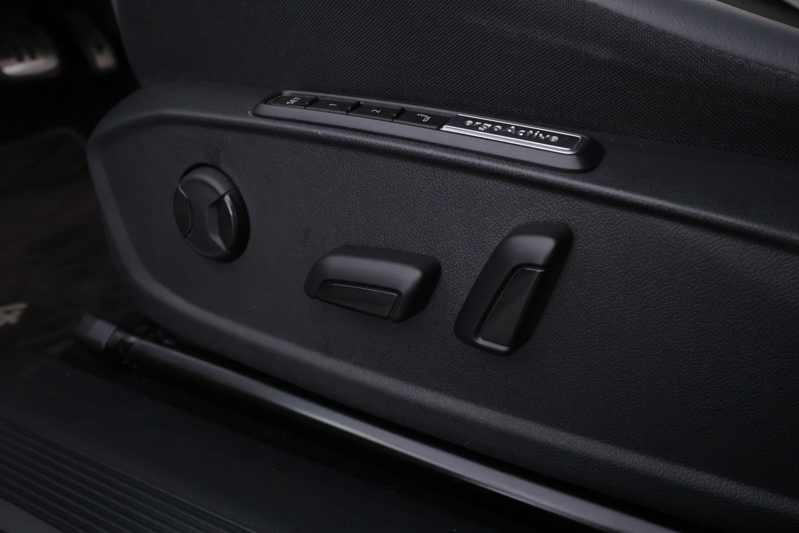 VOLKSWAGEN ID.4 2023